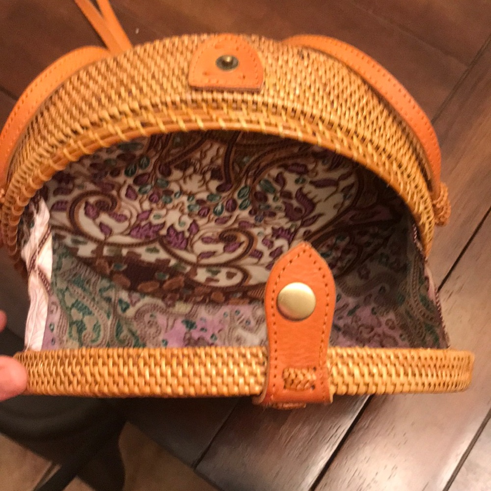 Purse - Picture 3 of 3